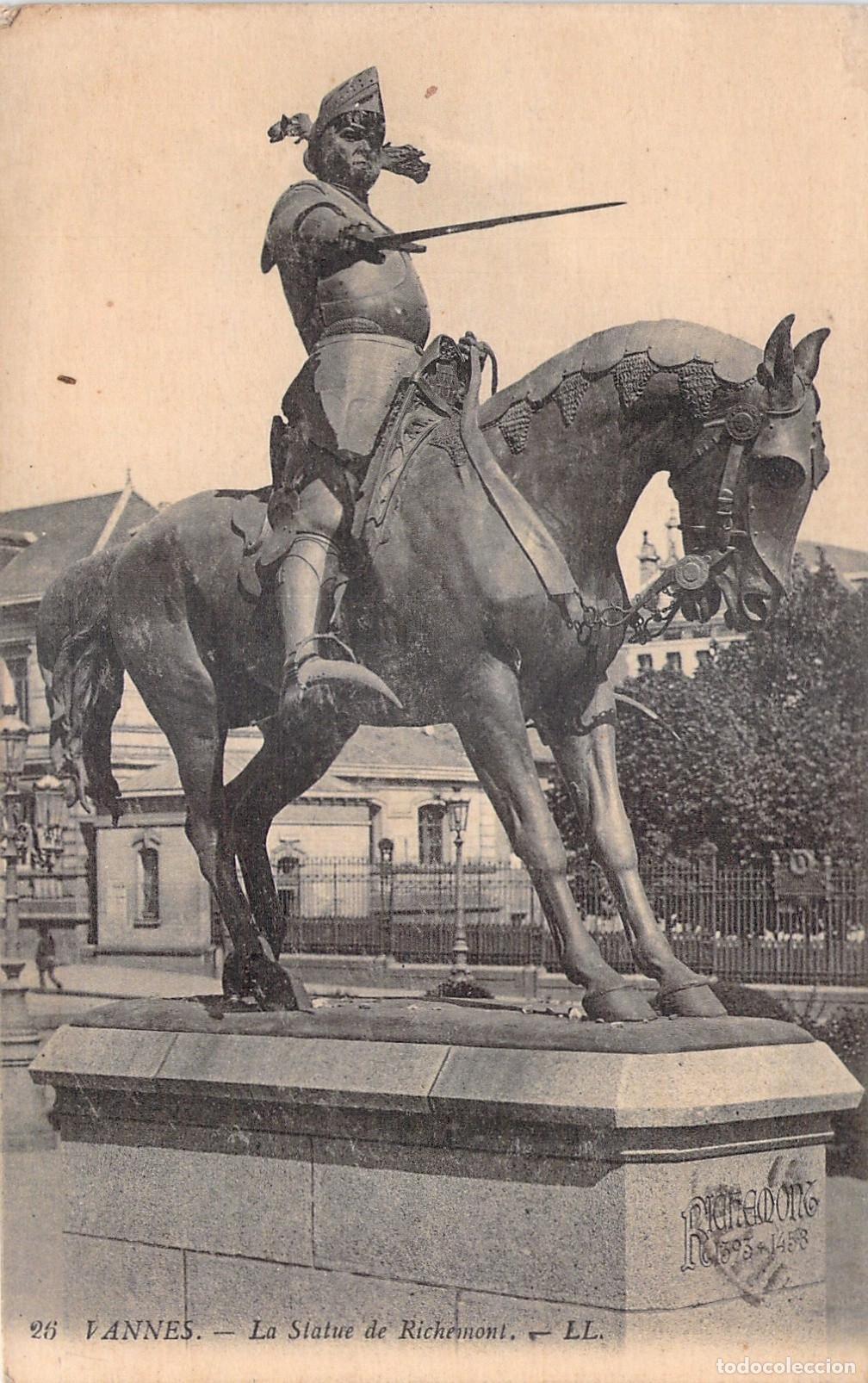Postales: Postal de Vannes con la Estatua de Richemont en Francia