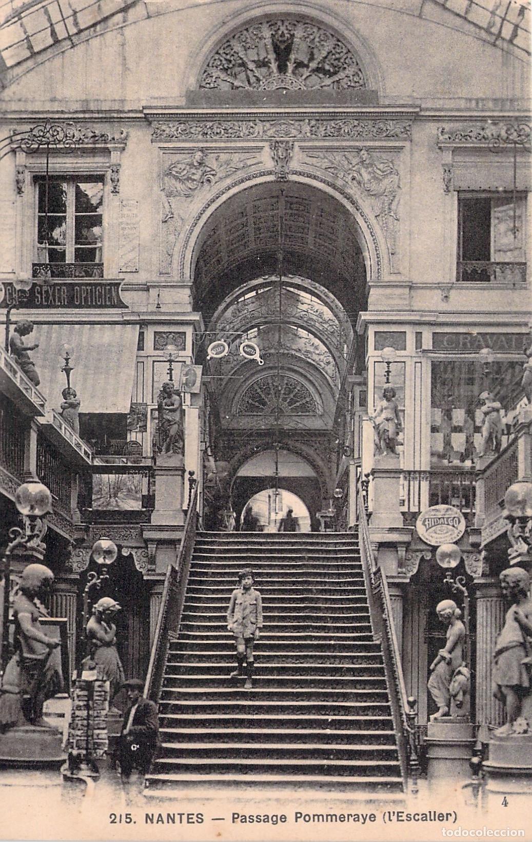 Cartoline: Postal de Passage Pommeraye Nantes, arquitectura francesa cl&aacute;sica