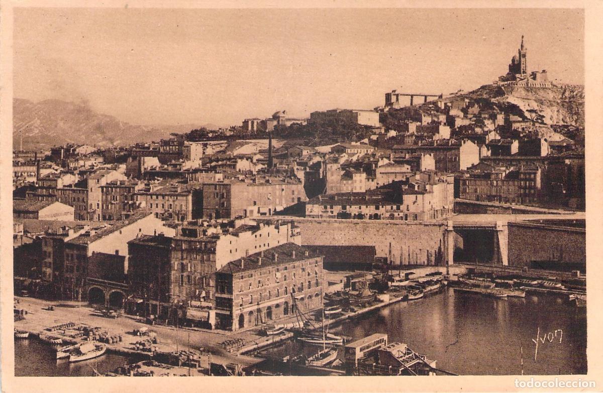 Cartoline: Postal de Marsella con vista al Puerto de Carenage y la Bas&iacute;lica
