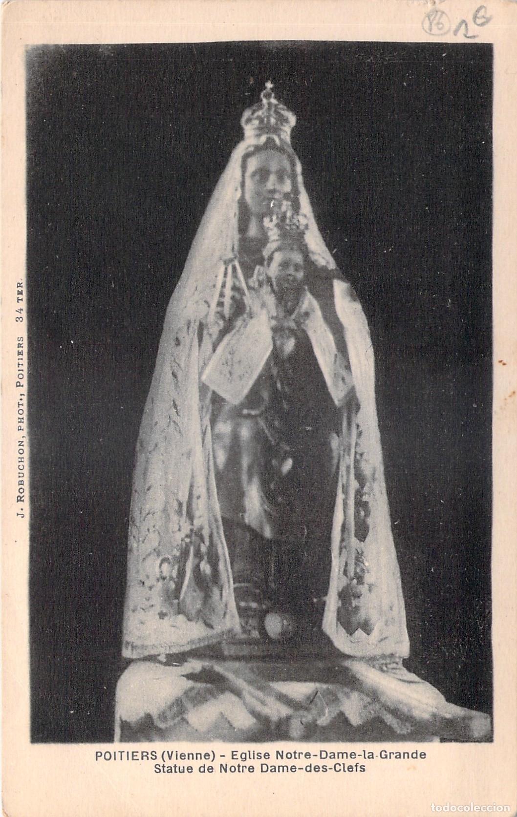 Postales: Postal de Poitiers: Estatua de Notre Dame-des-Clefs en la Iglesia