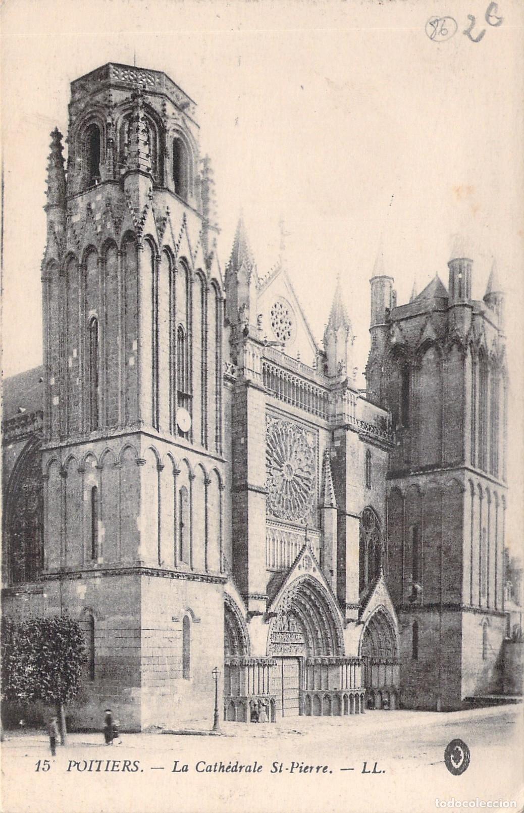 Postales: Postal de la Catedral de Saint-Pierre en Poitiers, Francia
