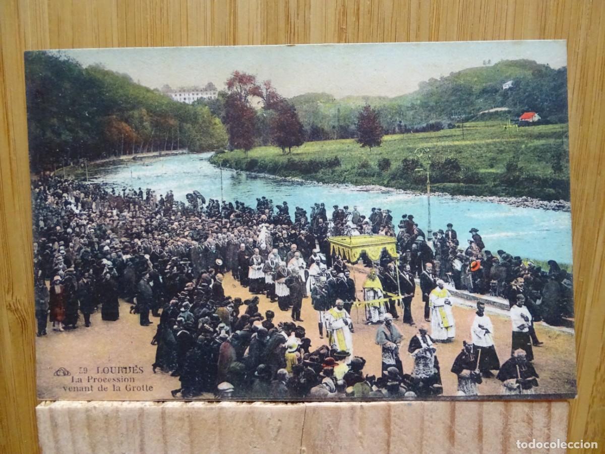 Postais: TARJETA POSTAL. LOURDES. LA PROCESSION VENANT DE LA GROTTE.