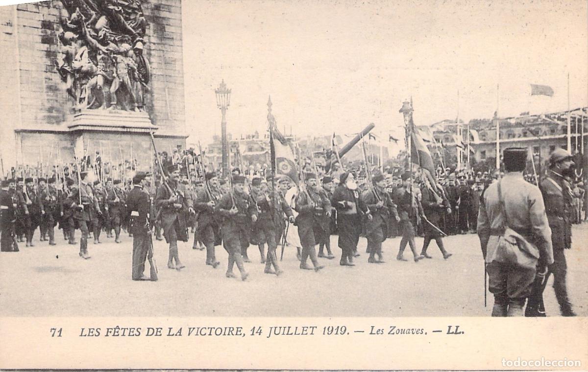 Cartoline: Postal de Par&iacute;s: Desfile de la Victoria 1919 con los Zouaves