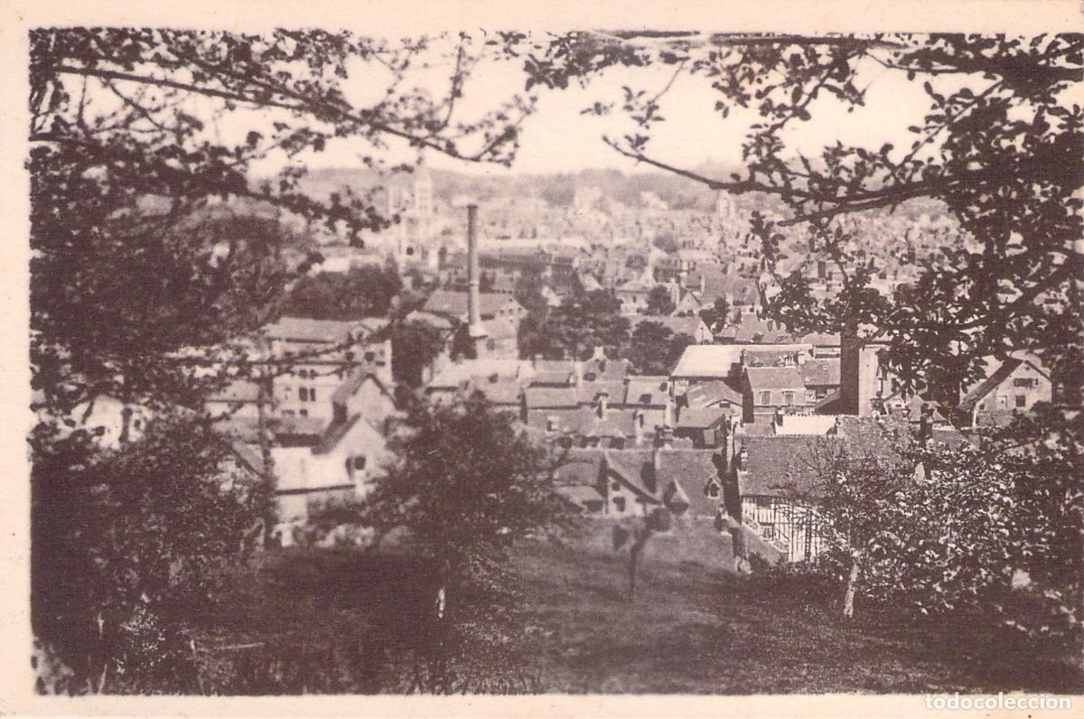 Postkarten: Postal de Lisieux a trav&eacute;s de los manzanos en Francia