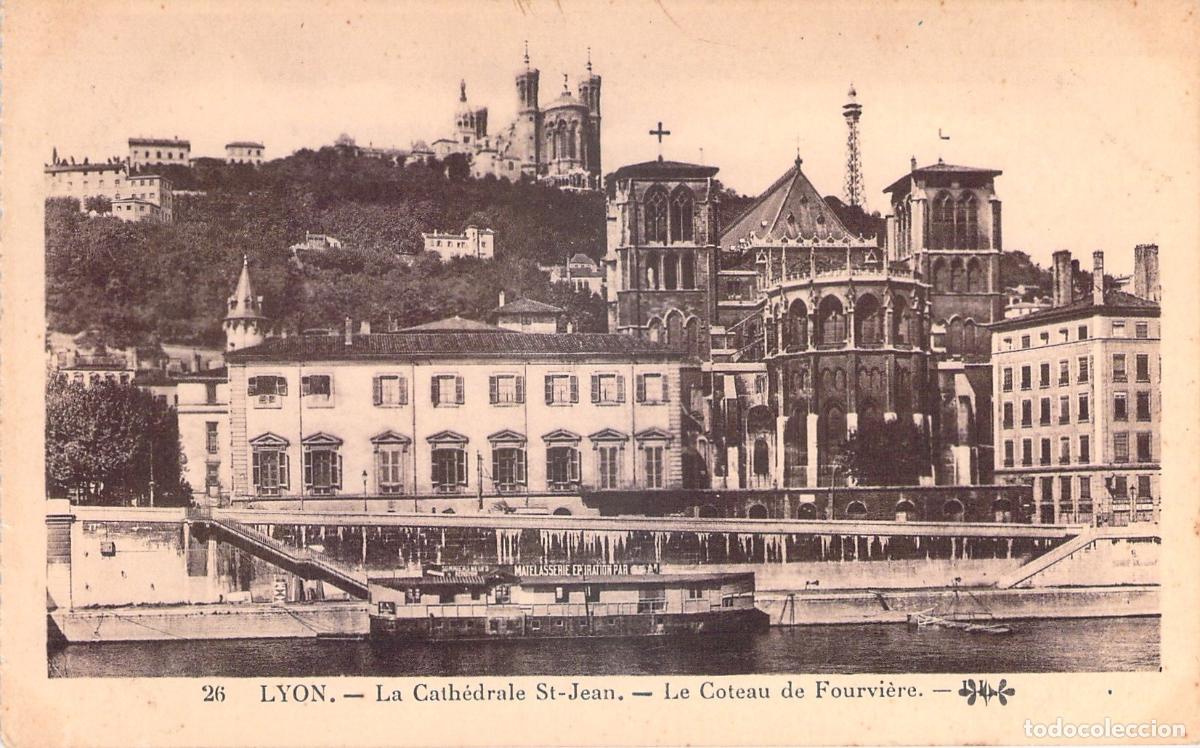 Postcards: Postal de la Catedral Saint-Jean y el cerro de Fourvi&egrave;re en Lyon