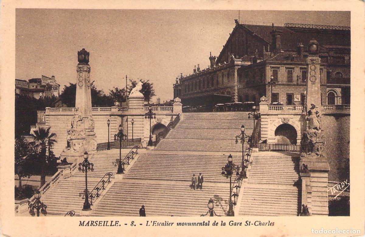 Postkarten: Postal de la Escalinata Monumental de la Gare Saint-Charles en Marsella