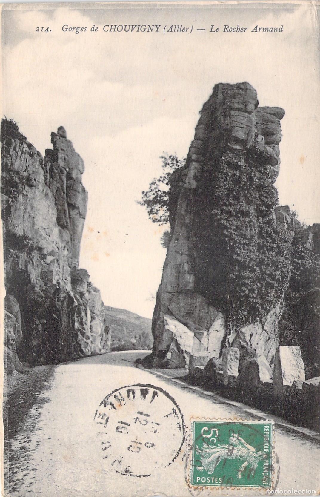 Postales: Postal de Gorges de Chouvigny y el Rocher Armand en Francia