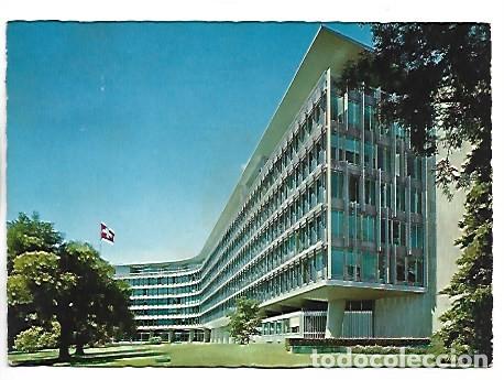Postcards: CENTRAL ADMINISTRATIVA DE NESTLE - LE BATIMENT NESTLE.- VEVEY / SUIZA