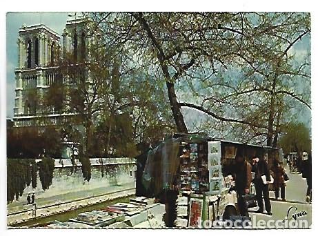 Postales: NOTRE DAME ET LES BOUQUINISTES.- PARIS / FRANCIA