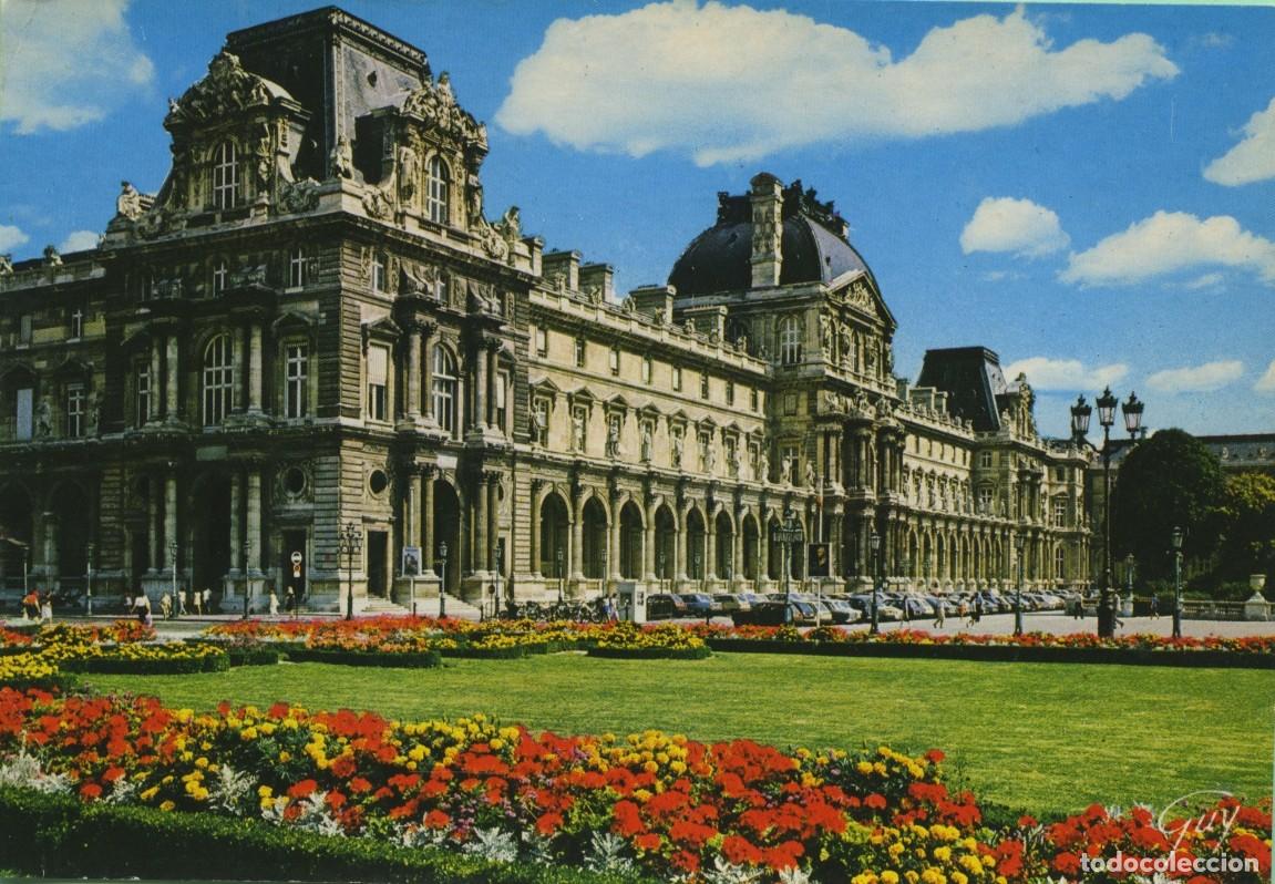 Postales: N&ordm; 2132-PAR&Iacute;S Y SUS MARAVILLAS. Los parterres del jard&iacute;n de Louvre y el palacio del Louvre. EDITIONS