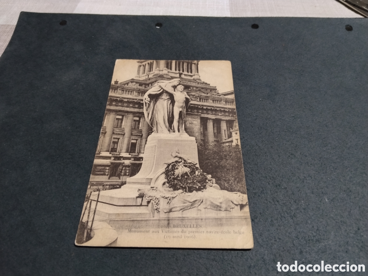 Postales: Postal antigua Bruselas monumento a las v&iacute;ctimas del buque escuela
