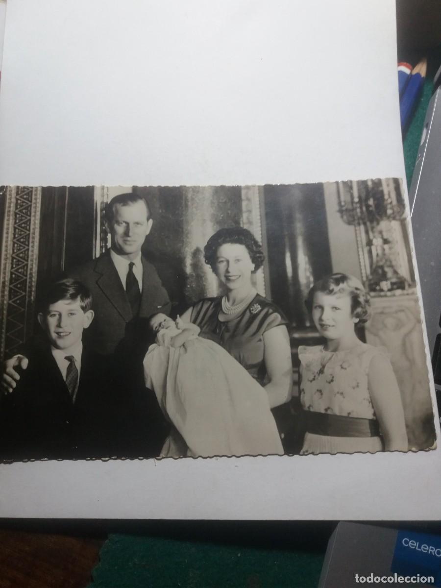 Postales: Postal Familia Real INGLESA Elizabeth II