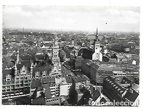 Postales: BLICK VON DER FRAUENKIRCHE AUF RATHAUS UND ST. PETER.- MUNCHEN