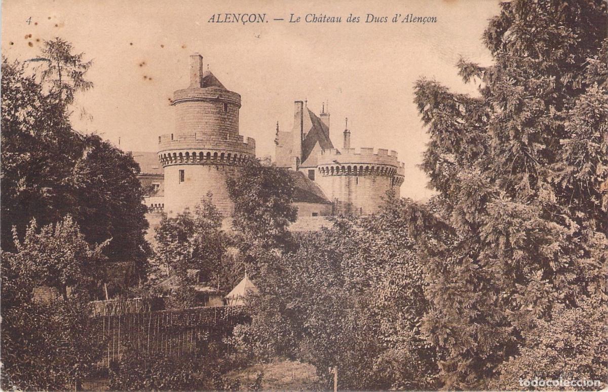 Postales: Postal del Castillo de los Duques de Alen&ccedil;on en Francia
