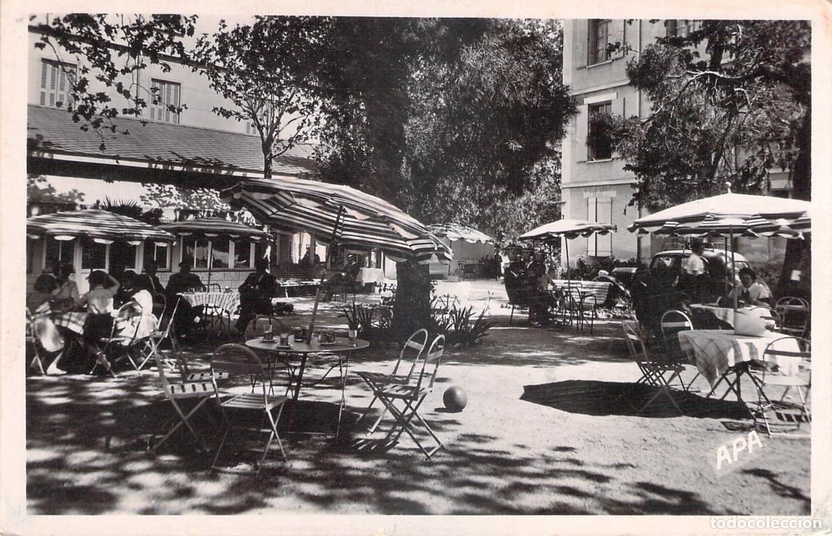 Postales: Postal de la terraza del restaurante del balneario de Le Boulou, Francia