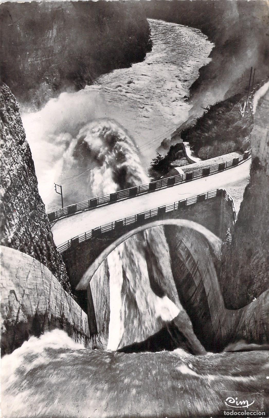 Postales: Postal del Barrage de G&eacute;nissiat, Ain, Francia