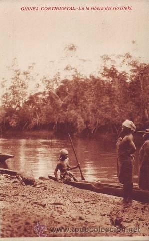 Postales: GUINEA CONTINENTAL. En la ribera del r&iacute;o Utoki. - Foto 1