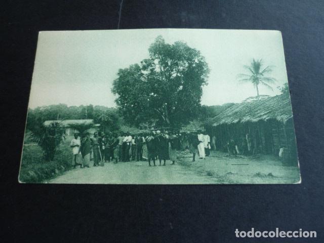 Postales: GUINEA CONTINENTAL POBLADO DE ASSOBLA - Foto 1