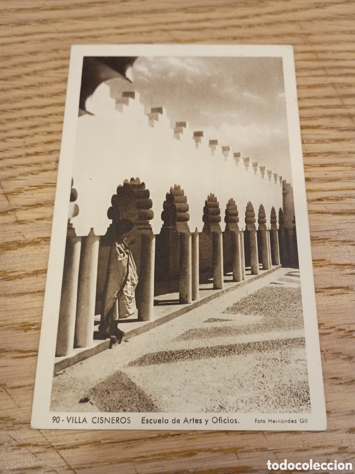 Postales: VILLA CISNEROS (S&Aacute;HARA ESPA&Ntilde;OL) - ESCUELA DE ARTES Y OFICIOS - FOTO HERN&Aacute;NDEZ GIL - FOTOGRABADO ARTE