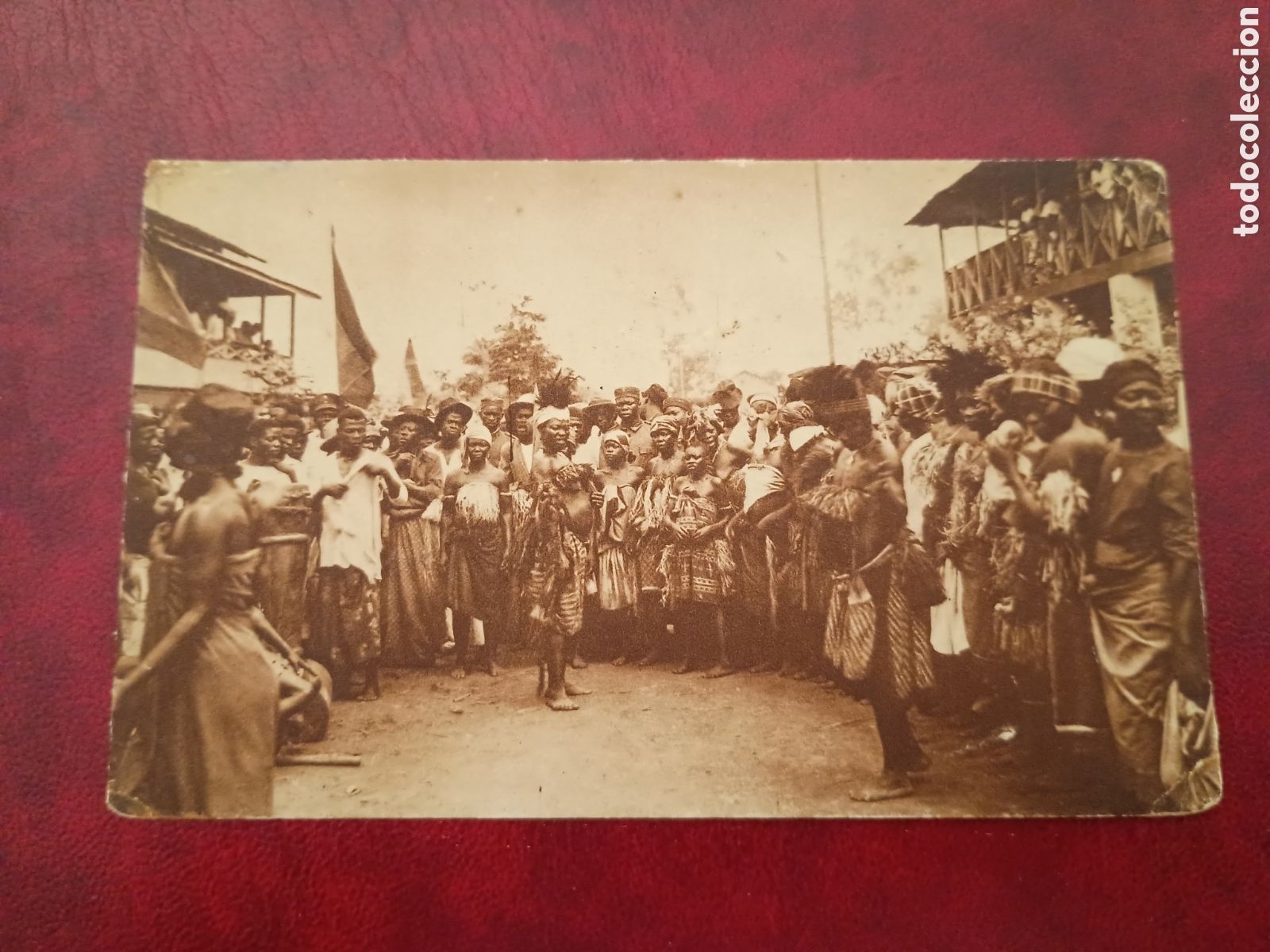 Postales: GUINEA CONTINENTAL ESPA&Ntilde;OLA PAMUES BAILANDO EN LAS CALLES DE SANTA ISABEL PUBLICACIONES PATRI&Oacute;TICAS