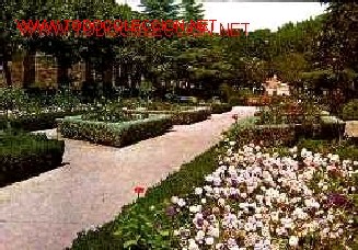 Postales: ** PLASENCIA ** Parque General&iacute;simo * A&ntilde;o 1968 * - Foto 1
