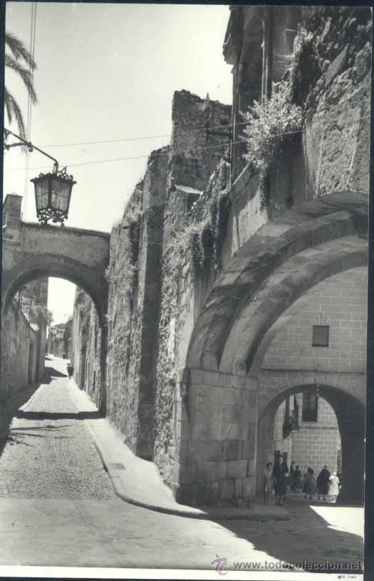 Postales: C&Aacute;CERES.- ARCOS DE LA ESTRELLA Y ADARVE - Foto 1