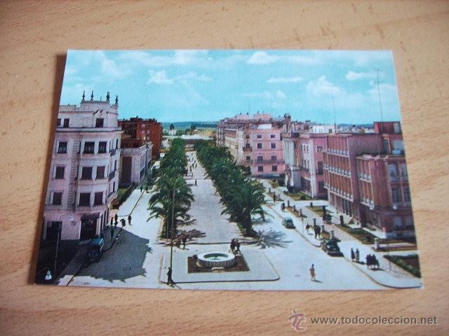 Postales: BADAJOZ    -- AVENIDA DEL GENERAL VARELA  -- - Foto 1