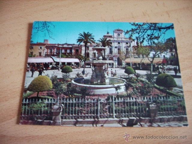Postales: MERIDA  ( BADAJOZ )  PLAZA DE ESPA&Ntilde;A - Foto 1