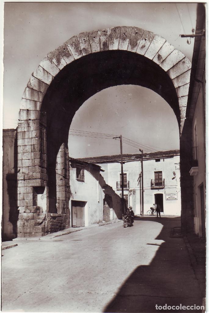 Postales: PB-223  M&Eacute;RIDA - ARCO DE TRAJANO - Foto 1