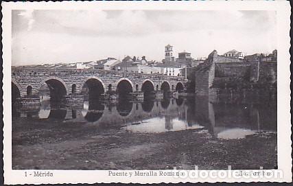 Postales: POSTAL MERIDA PUENTE Y MURALLA ROMANO - Foto 1
