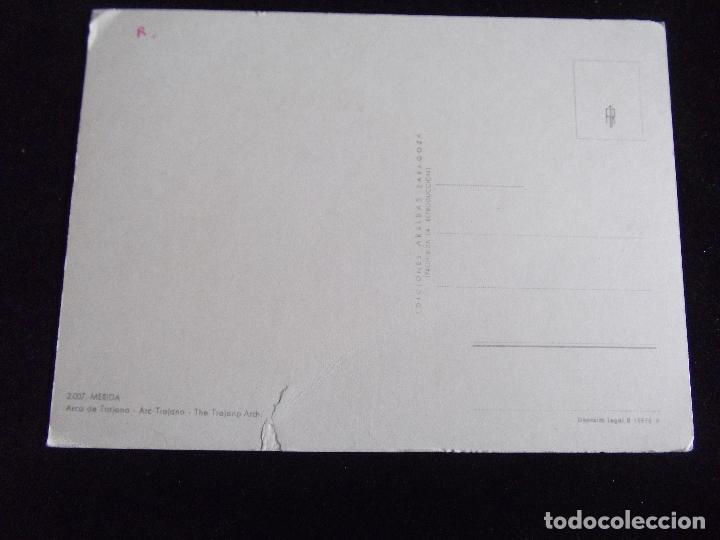 Postales: BADAJOZ-V43-MERIDA-ARCO DE TRAJANO - Foto 2