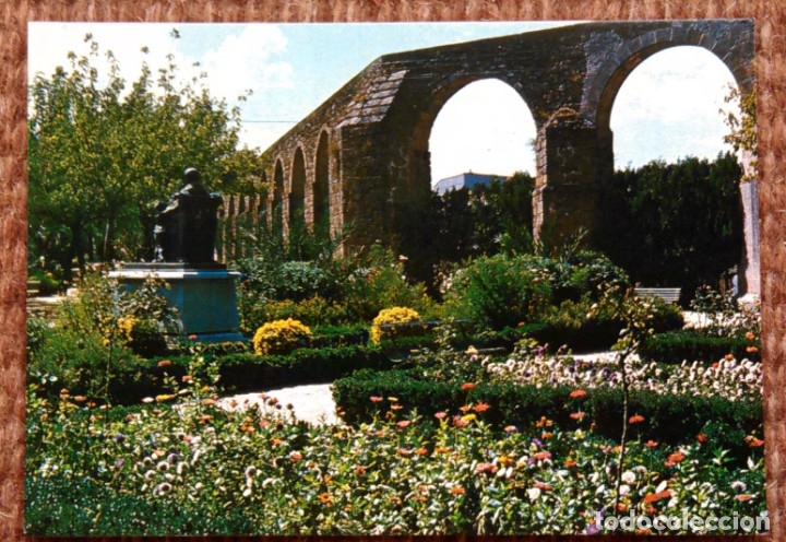 Postales: PLASENCIA - PARQUE DEL GENERALISIMO - Foto 1
