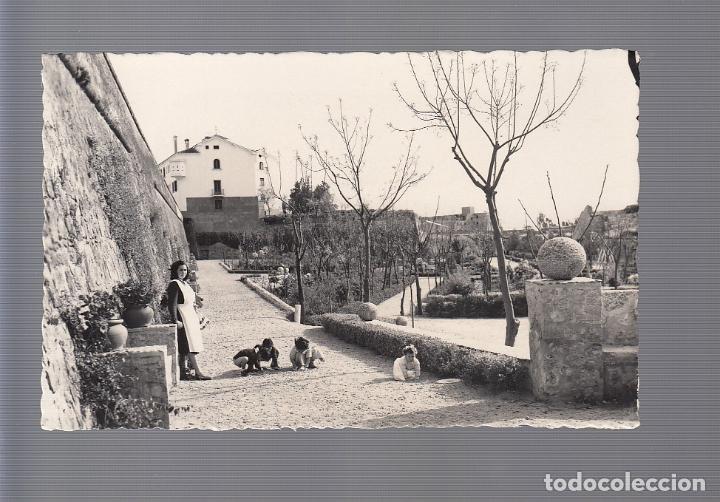 Postales: BADAJOZ.- PARQUE INFANTIL - Foto 1