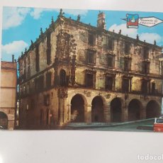 Cartes Postales: POSTAL TRUJILLO PALACIO DE PIZARRO. 1967. SIN CIRCULAR. CACERES. VOLKSWAGEN VAN. Lote 362908265