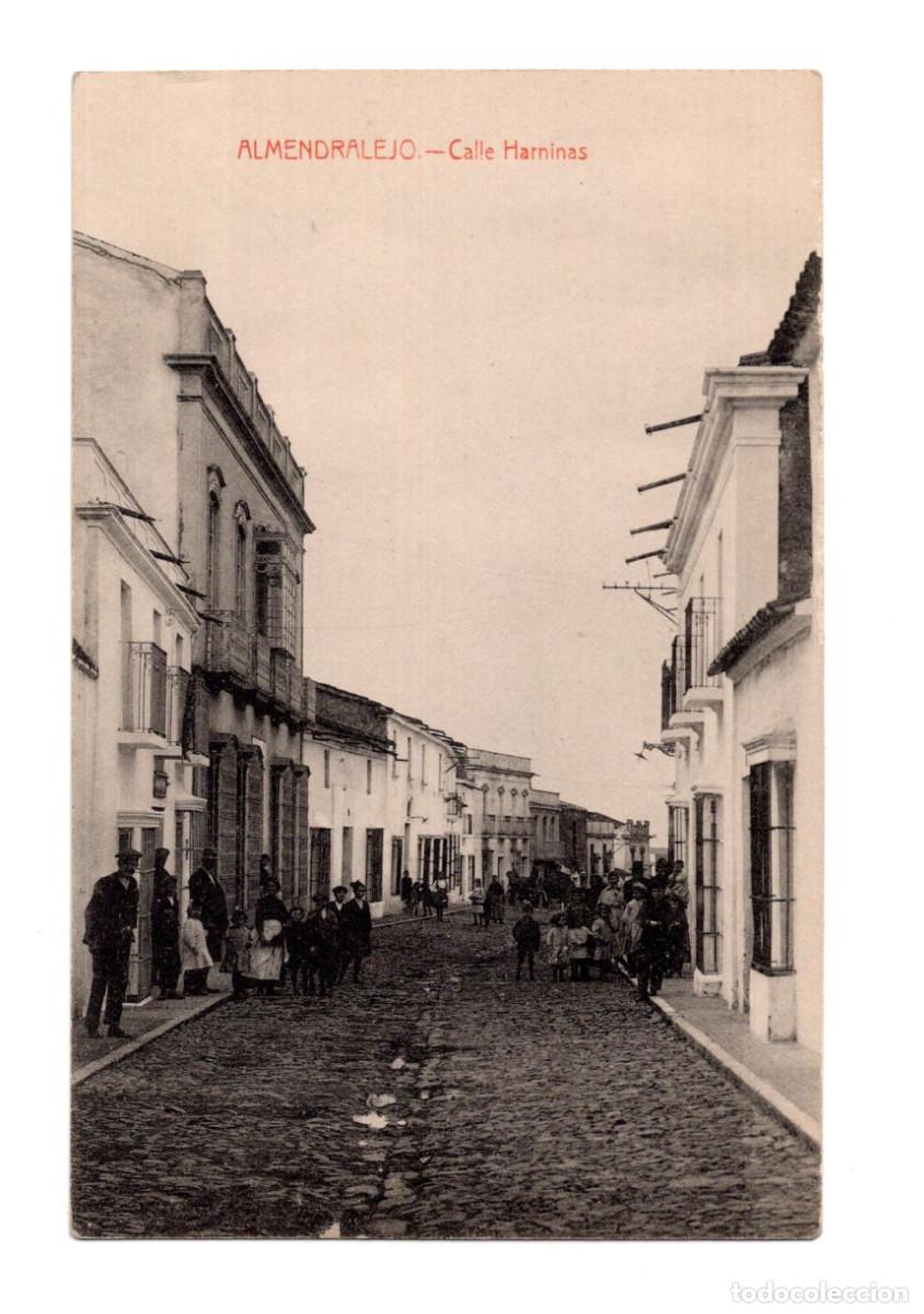Postales: ALMENDRALEJO.(BADAJOZ).- CALLE HARNINAS. - Foto 1