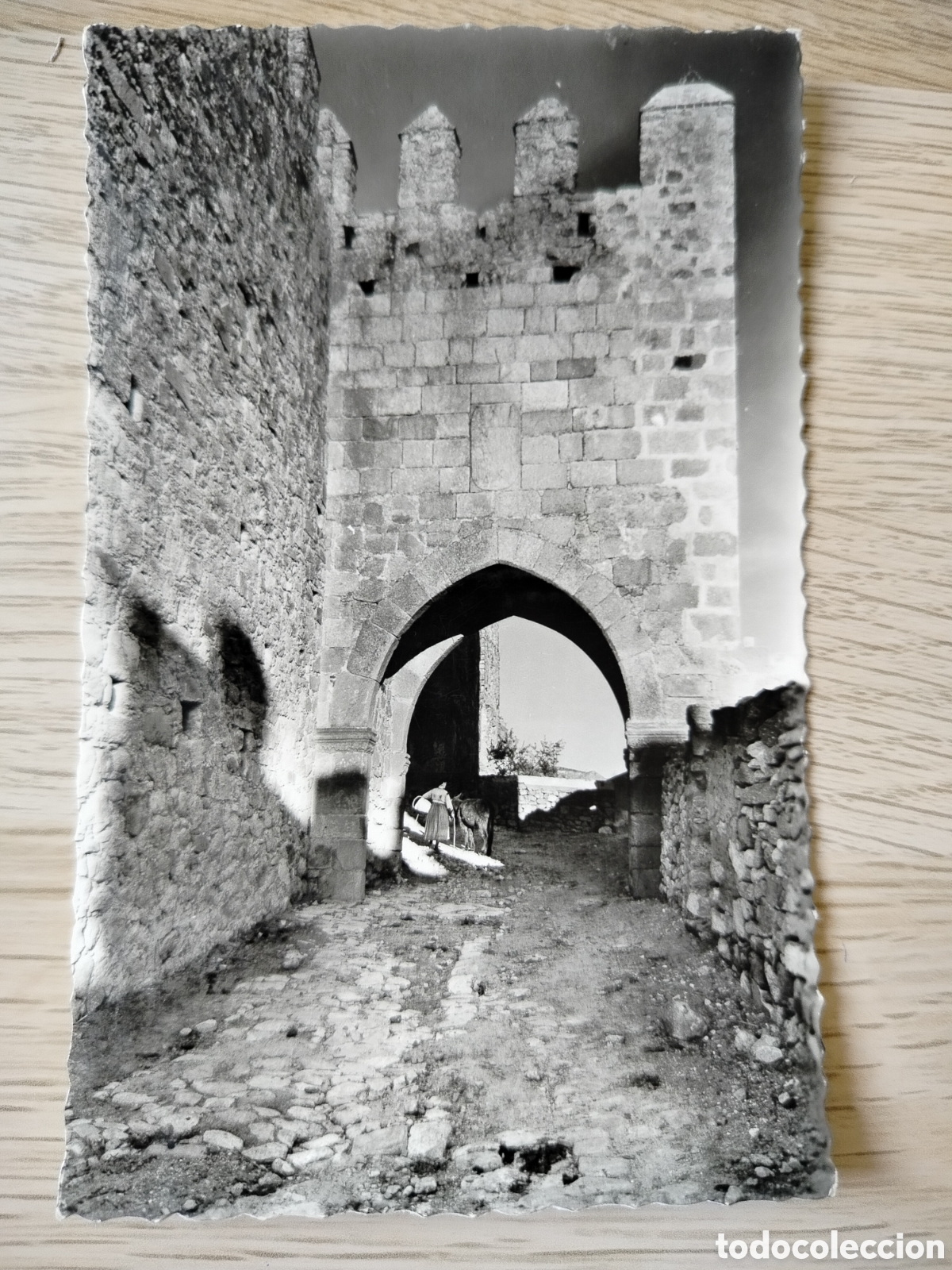 Postales: POSTAL TRUJILLO ARCO DEL TRIUNFO - Foto 1