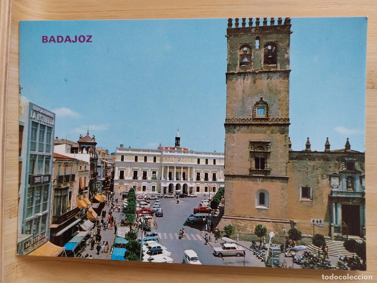 Postales: PLAZA ESPA&Ntilde;A BADAJOZ ED PARIS 567 SC ORIGINAL ANIMADA COCHES CLASICOS
