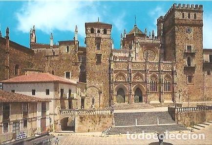 Postales: POSTAL A COLOR 87 GUADALUPE PLAZA Y FACHAFA PRINCIPAL DEL MONASTERIO S XIV XV