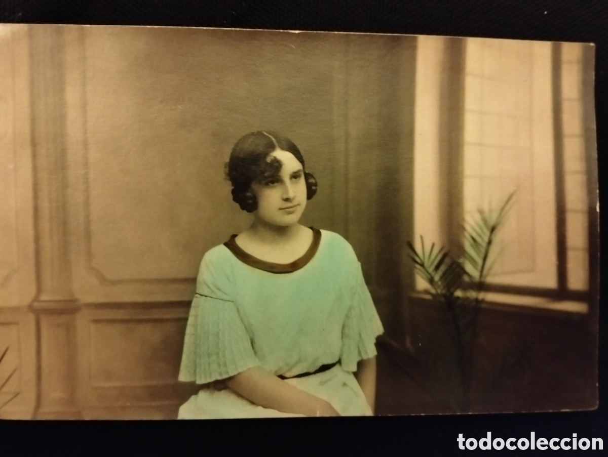Postales: Burguillos del Cerro Badajoz mujer postal fotografica iluminada