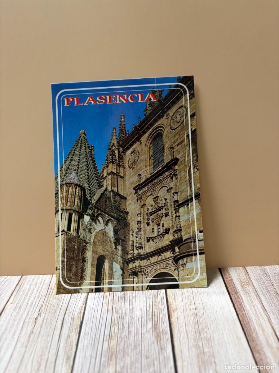 Postales: TARJETA POSTAL. C&Aacute;CERES. PLASENCIA. 2019.- CATEDRAL. FACHADA Y TORRE DEL MEL&Oacute;N. EDICIONES ARRIBAS