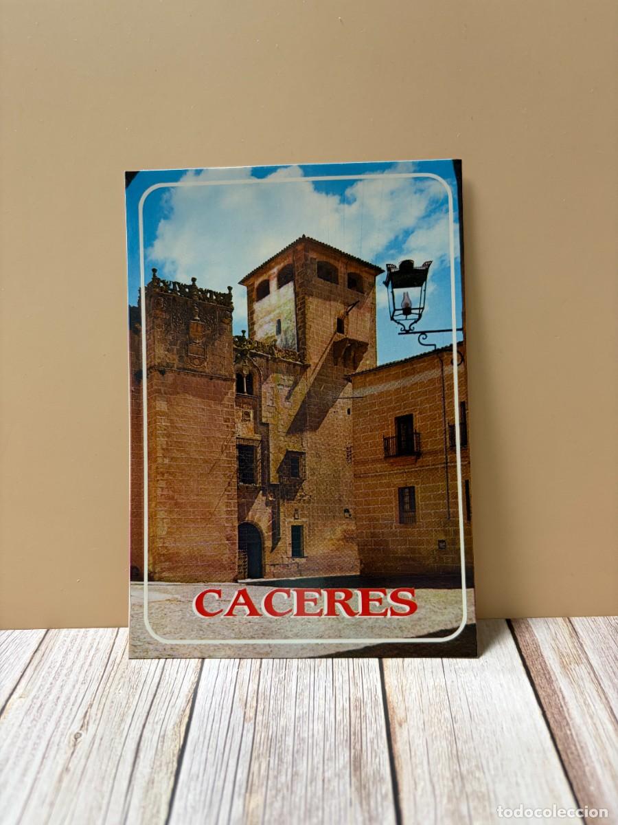 Postales: TARJETA POSTAL. C&Aacute;CERES. 2003.- PALACIO DE LOS GOLFINES DE ABAJO. FACHADA. EDICIONES ARRIBAS