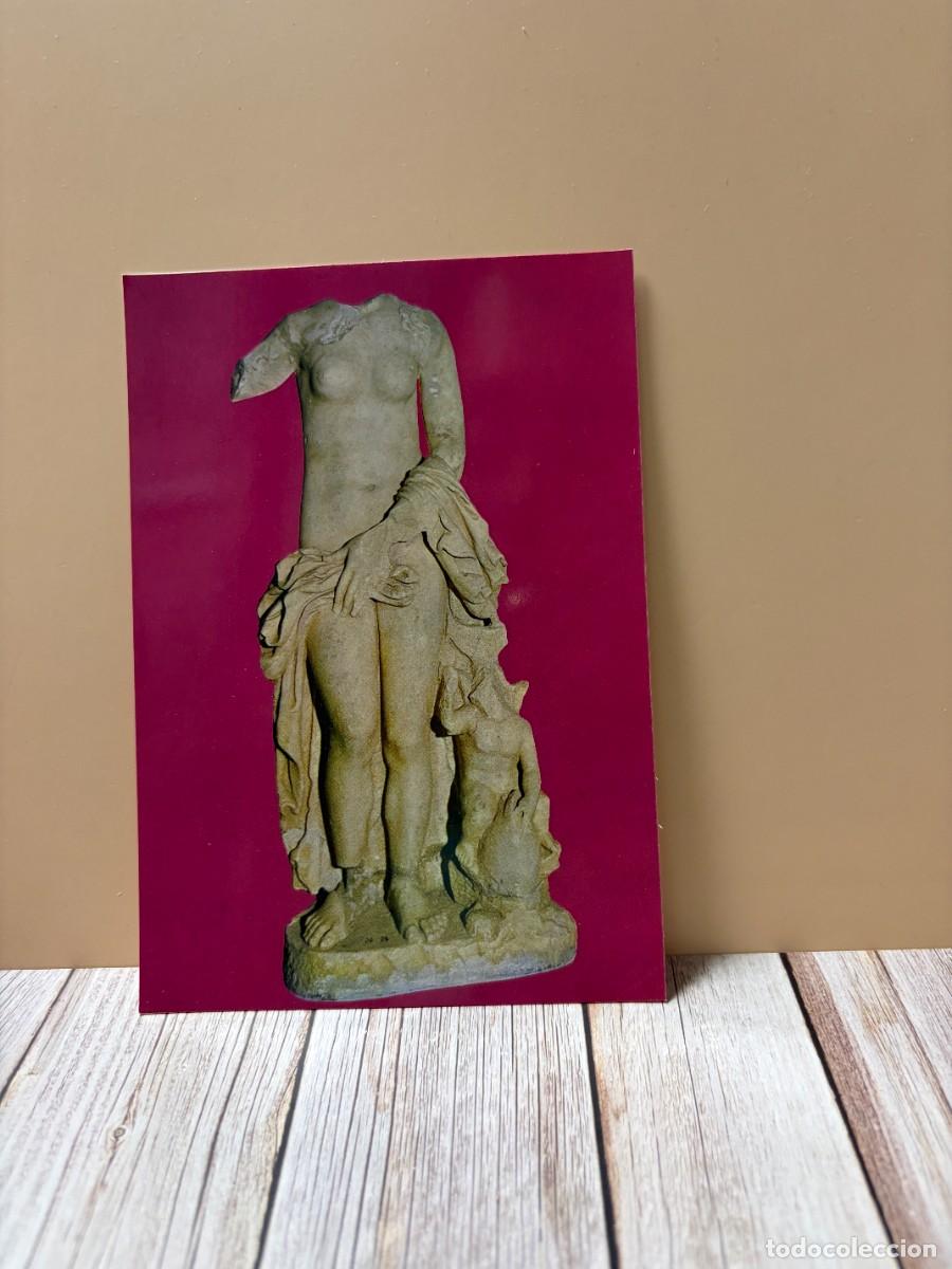 Postales: TARJETA POSTAL. BADAJOZ. 2055.- M&Eacute;RIDA. MUSEO ARQUEOL&Oacute;GICO. VENUS CON EROS. EDICIONES ARRIBAS