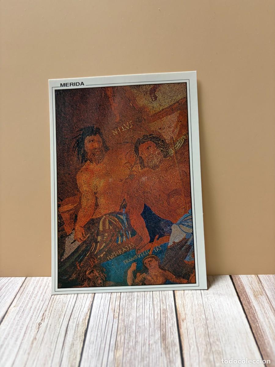 Postales: TARJETA POSTAL. BADAJOZ. 95.- M&Eacute;RIDA. CASA DEL MITREO. MOS&Aacute;ICO C&Oacute;SMICO. ESCENA. EDICIONES ARRIBAS