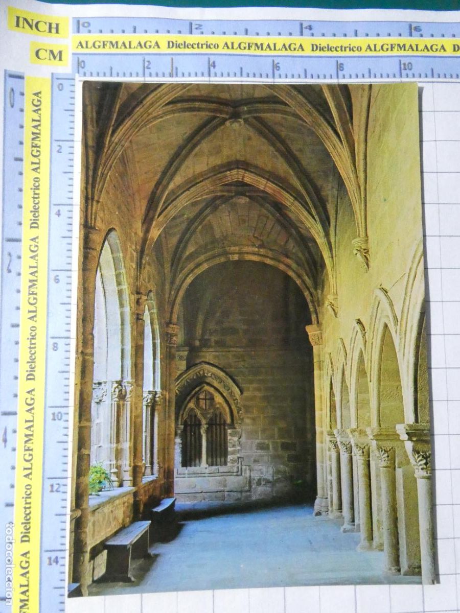Postales: POSTAL DE C&Aacute;CERES. A&Ntilde;O 1977. PLASENCIA CATEDRAL CLAUSTRO 50 ARRIBAS. 1528