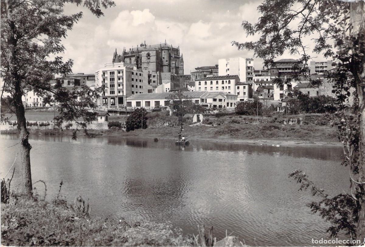 Postales: Postal de Plasencia, Catedral desde el R&iacute;o Jerte