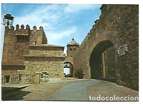 Postales: ARCO DE LA ESTRELLA Y TORRE DE BUJACO.- CACERES