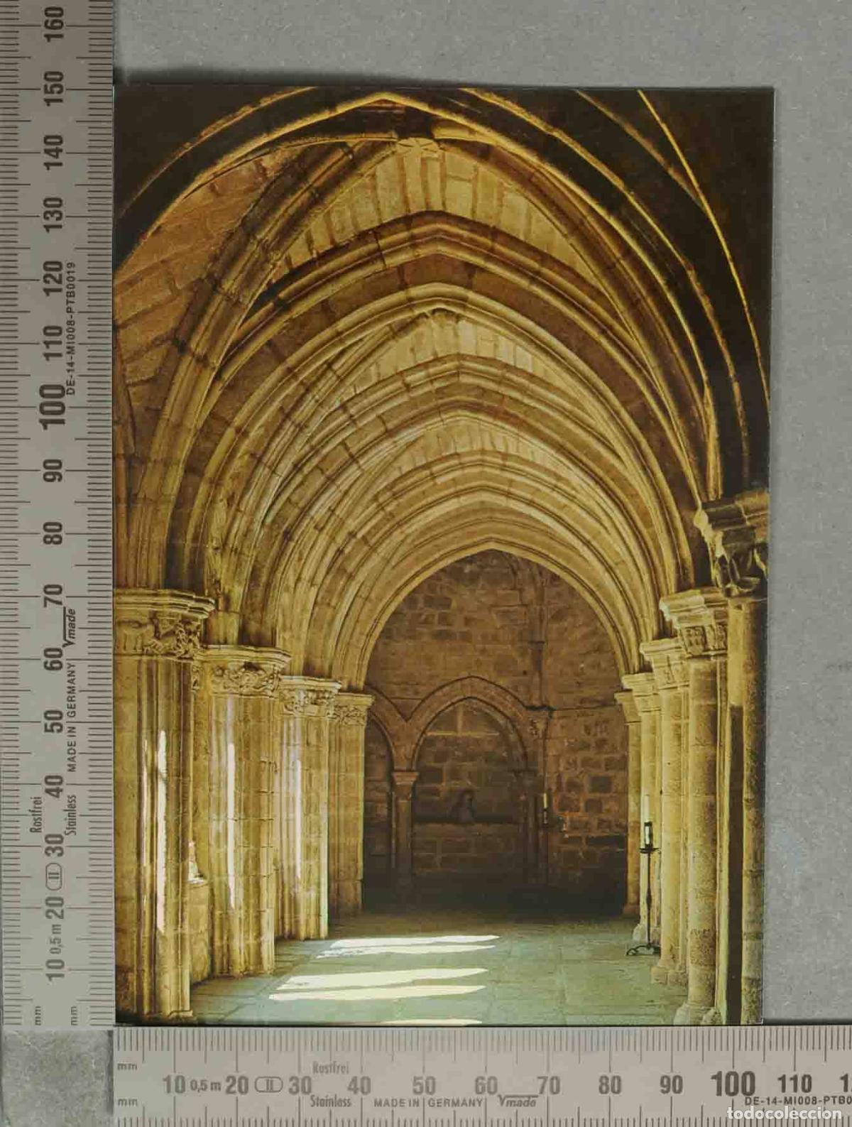 Postais: POSTAL. Claustro de la Catedral Vieja de Plasencia - Transici&oacute;n rom&aacute;nico g&oacute;tico - Columnas y capite