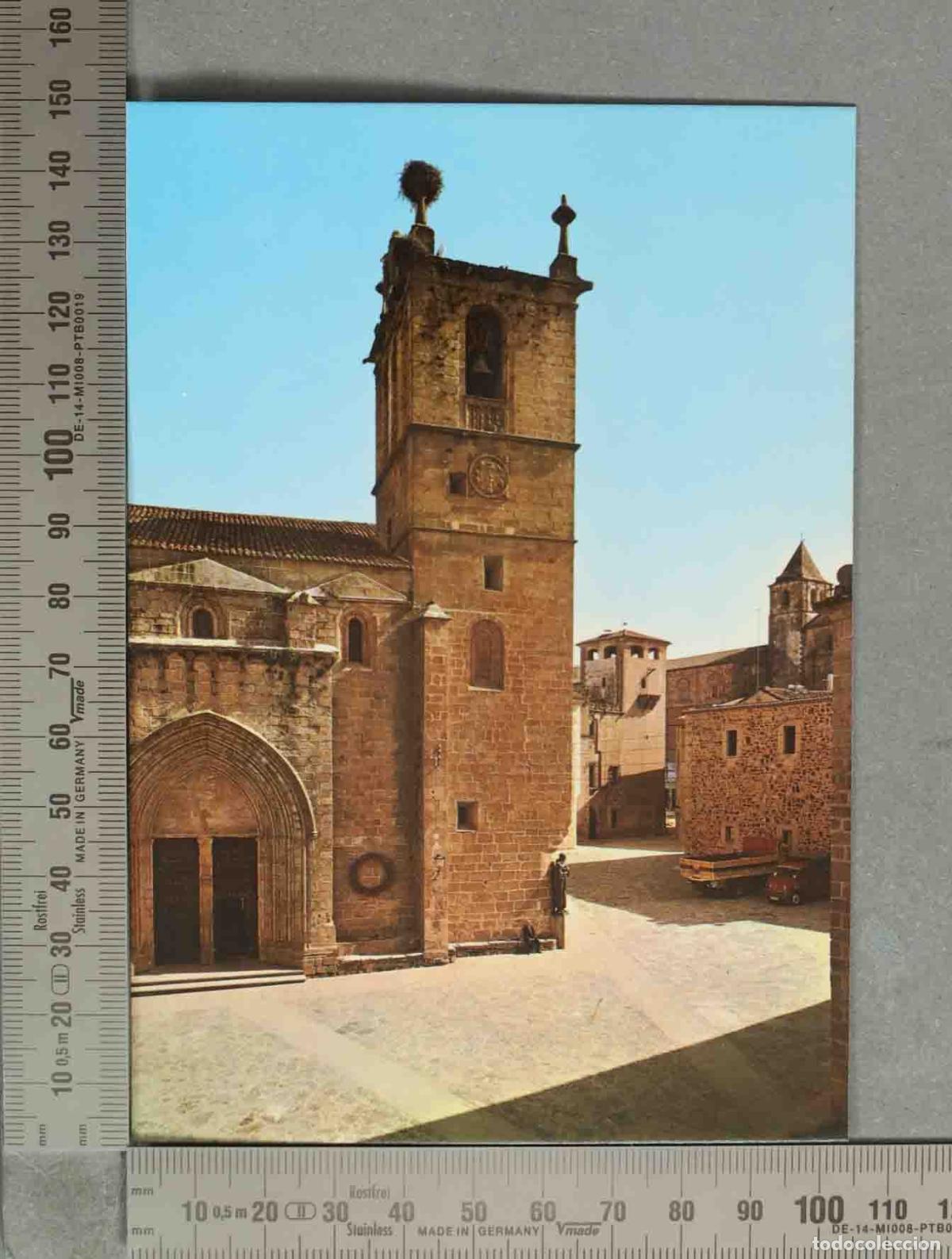 Postais: POSTAL. C&aacute;ceres - Plaza y Concatedral de Santa Mar&iacute;a