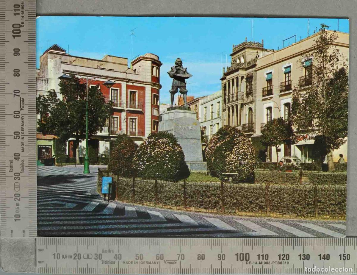 Postales: POSTAL. BADAJOZ Plaza de Cervantes