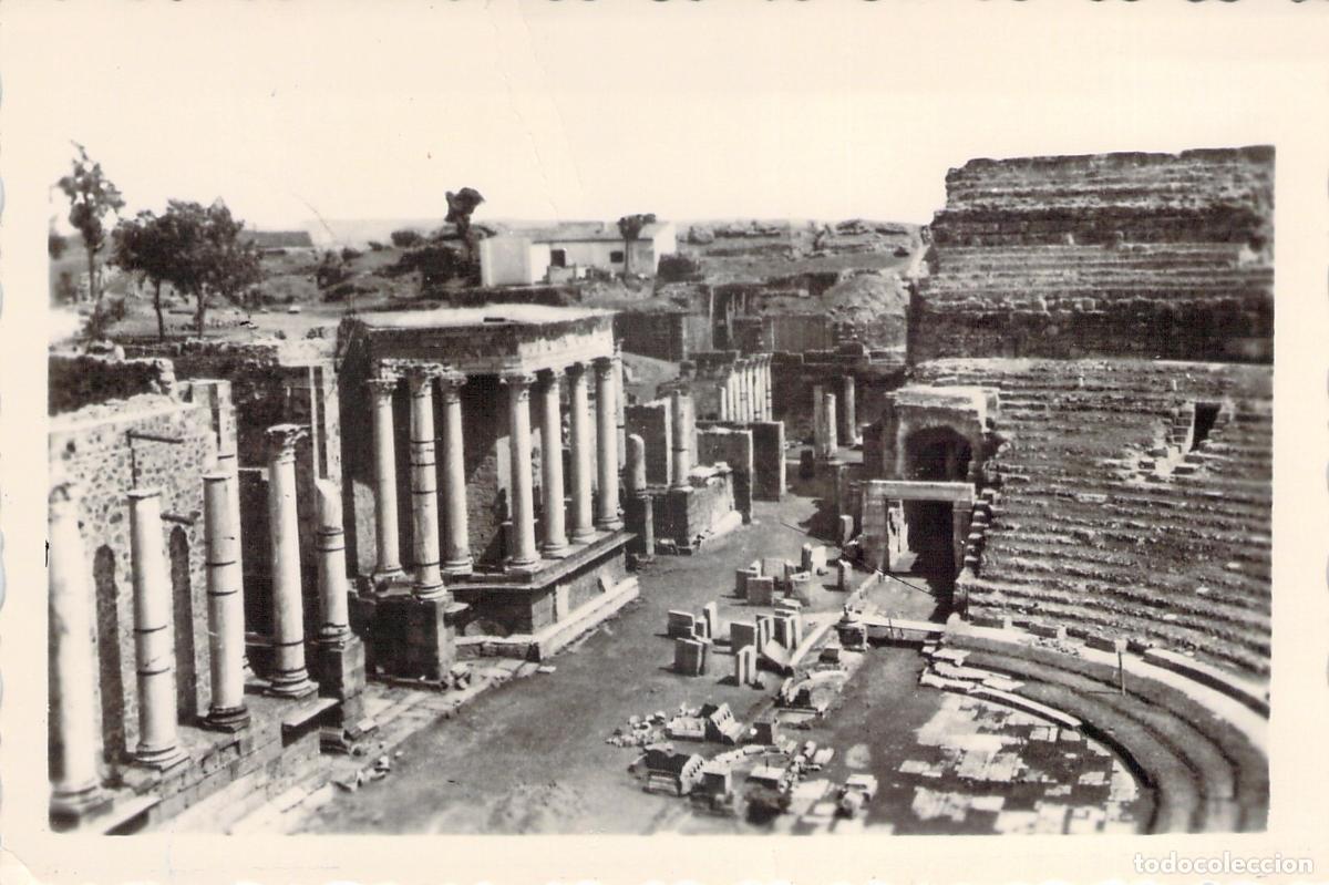 Postales: Postal del Detalle del Teatro Romano de M&eacute;rida